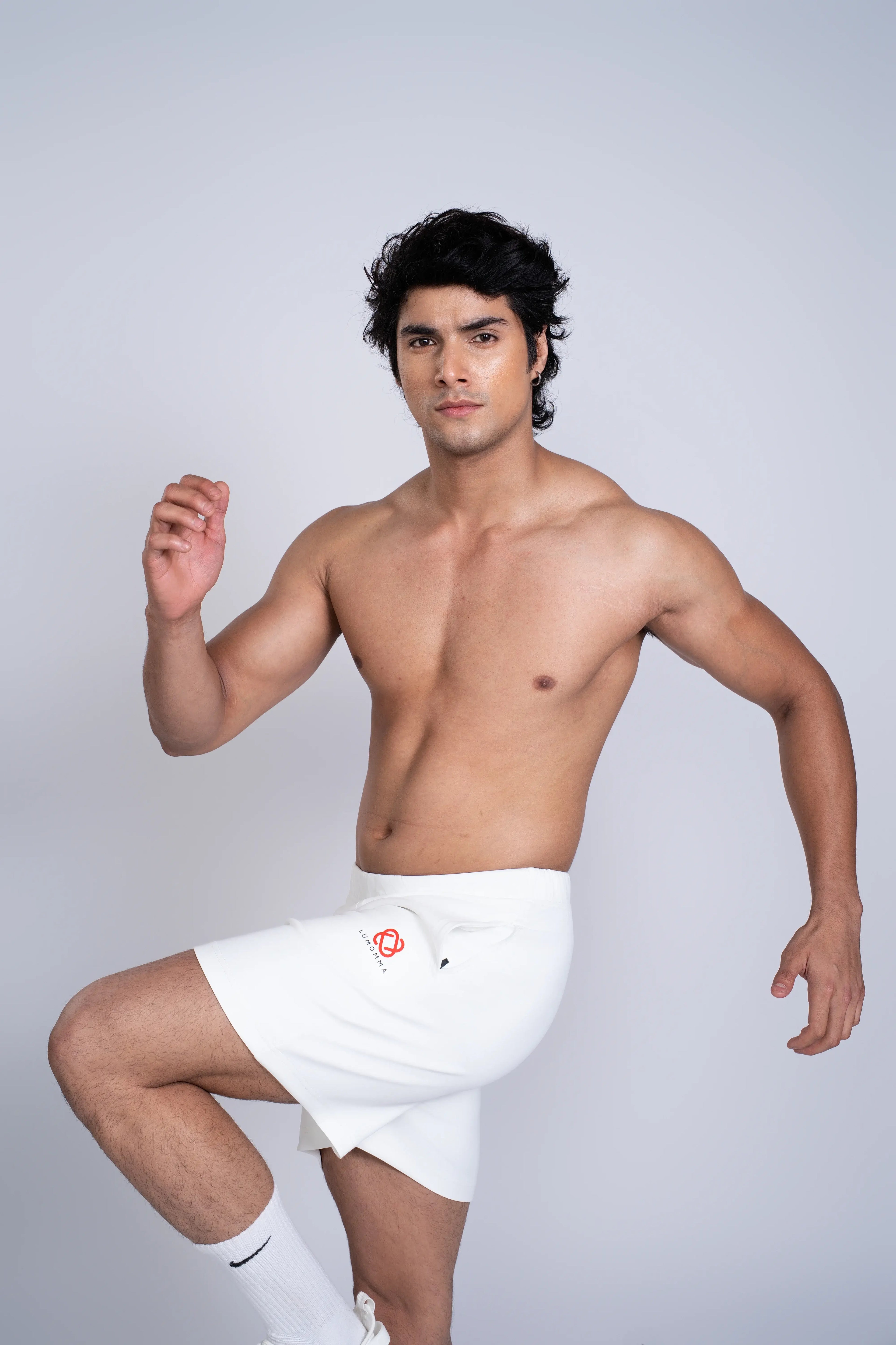 E`lan Flex Shorts | White